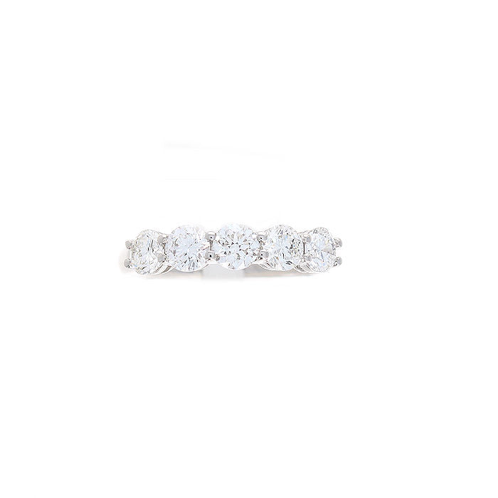 Ladies Platinum 2.22cts Diamond Wedding Band