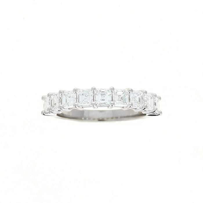 Ladies 14kt White Gold 1.34cts Emerald Cut Diamond Wedding Band