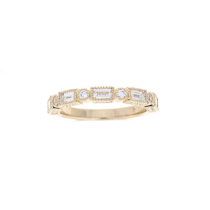 Ladies 14kt Yellow Gold 0.58cts Baguette and 0.13cts Round Diamond Wedding Band