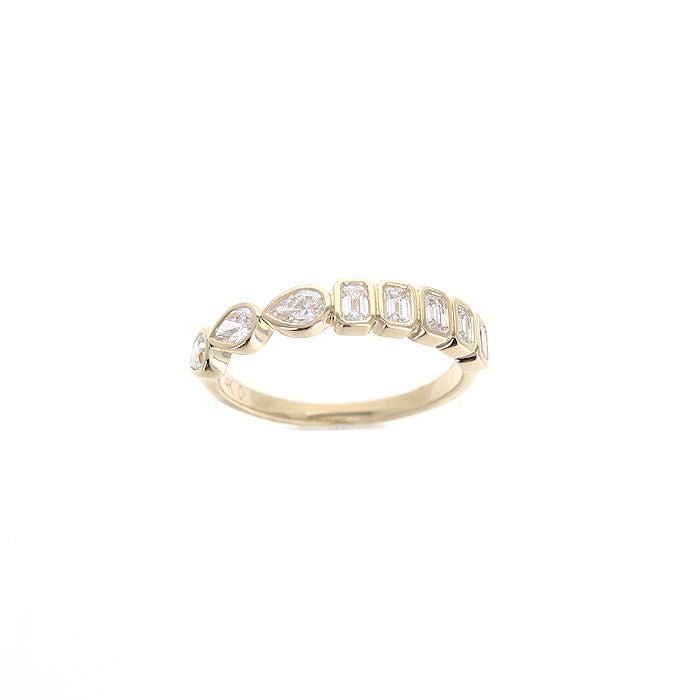 Ladies 14kt Yellow Gold 0.40cts Emerald and 0.30cts Pear Diamond Wedding Band