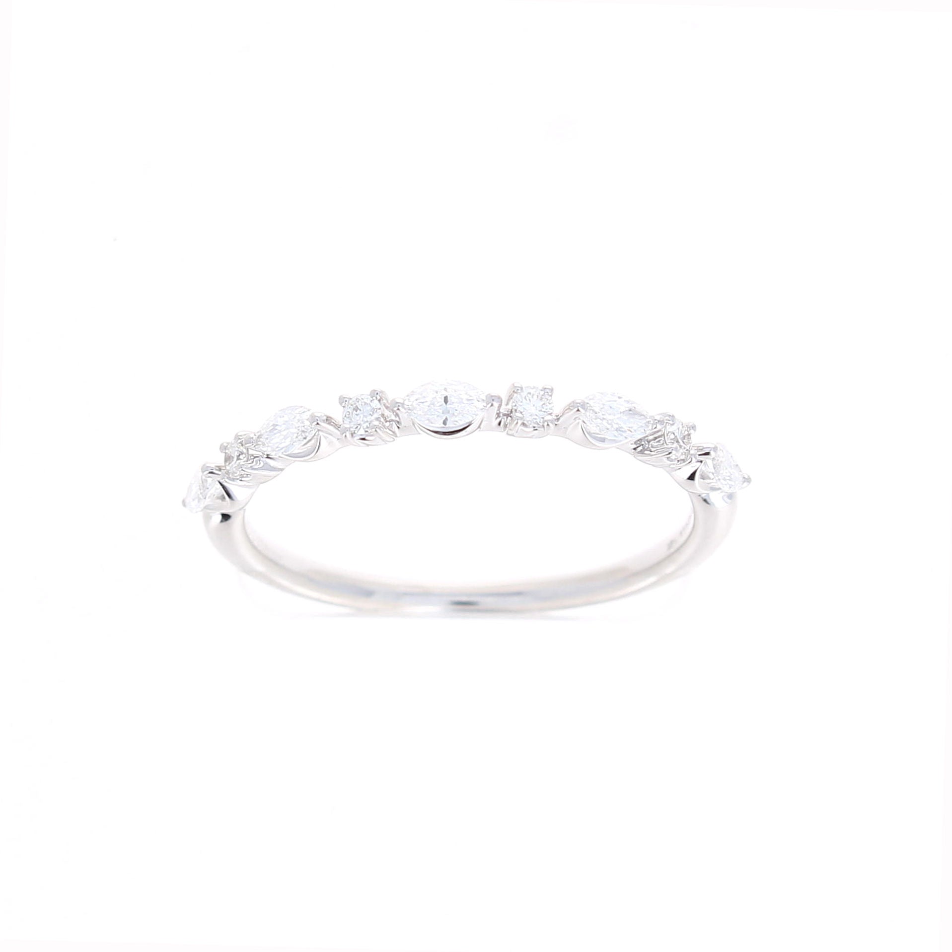 Ladies 14kt White Gold 0.27cts Marquise and Round Diamond Wedding Band