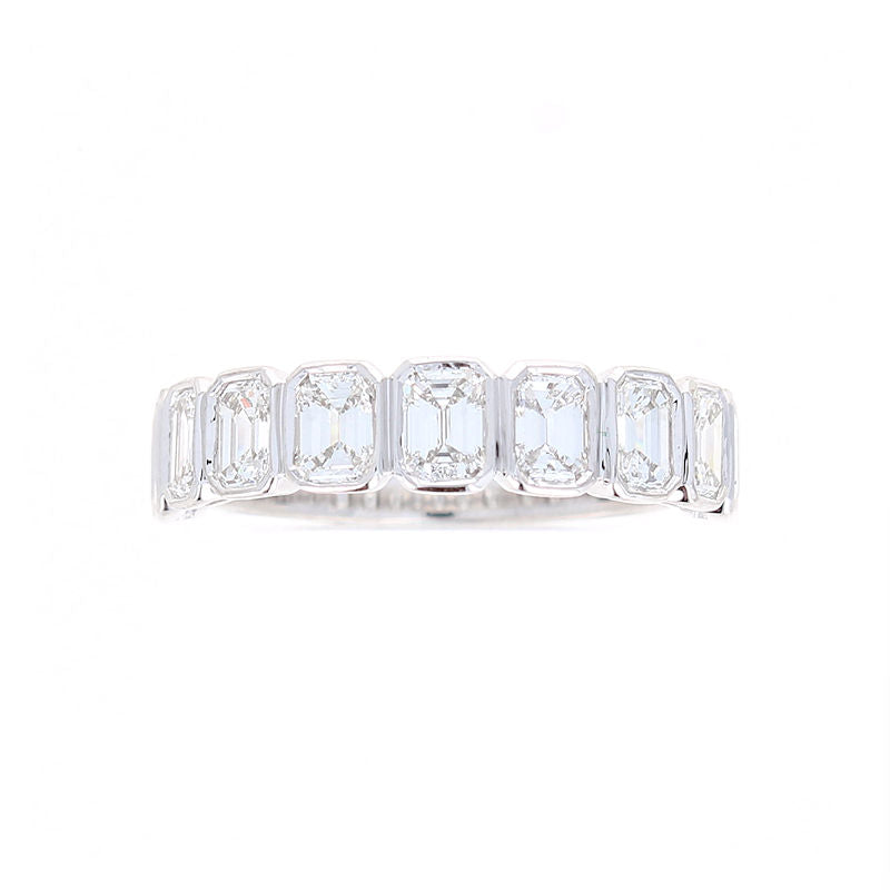 Ladies 14kt White Gold 1.77cts Emerald Cut Diamond Wedding Band