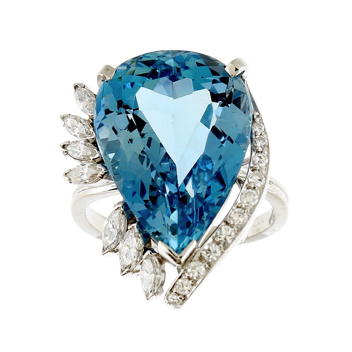 Ladies Platinum 14.47ct Aquamarine and 0.71cts Diamond Ring
