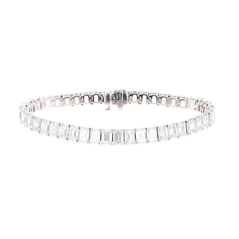 Ladies Platinum 22.30cts Emerald Cut Diamond Tennis Bracelet