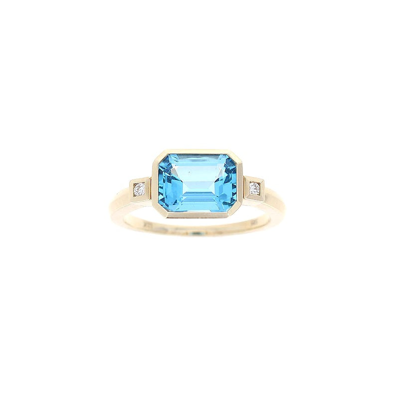Ladies 14kt Yellow Gold 2.06ct Blue Topaz and 0.05cts Diamond Ring