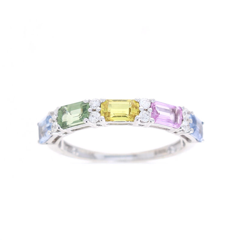 Ladies 14kt White Gold 1.80cts Sapphire and 0.13cts Diamond Ring