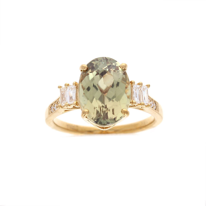 Ladies 18kt Yellow Gold 4.00ct Chrysoberyl and Diamond Ring