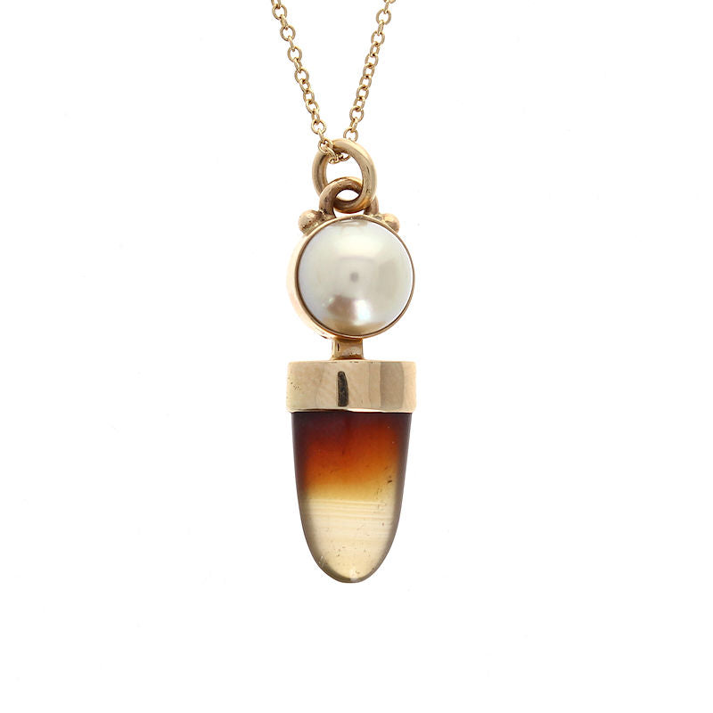 Ladies 14kt Yellow Gold 7.6mm Pearl and Carnelian Pendant