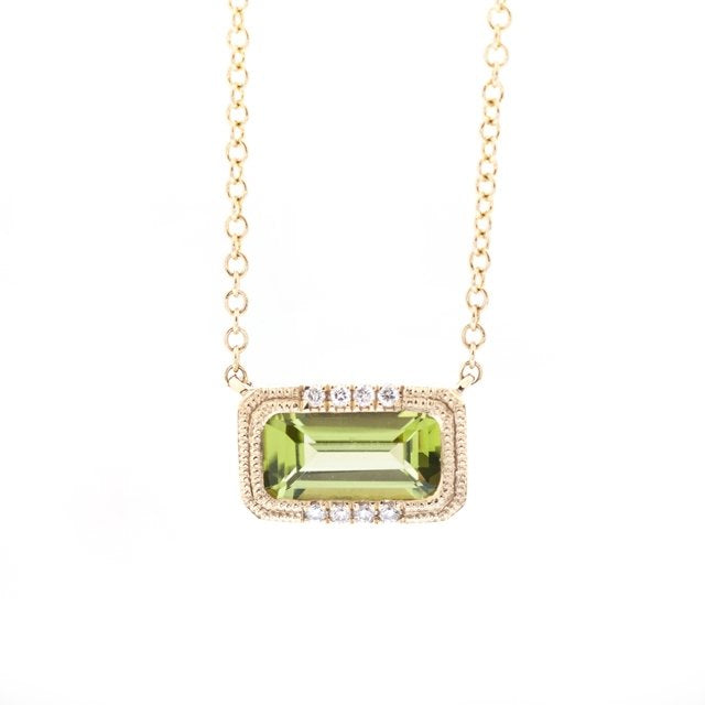 Ladies 14kt Yellow Gold 0.85ct Peridot and Diamond Pendant