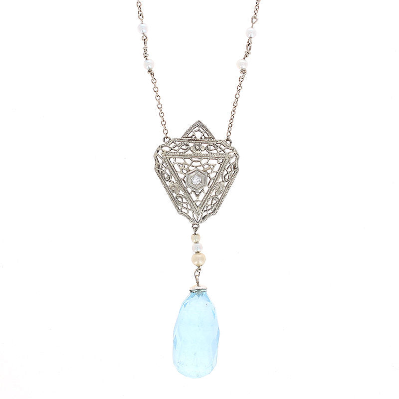 Ladies 14kt White Gold 15.00ct Aquamarine, Pearl and 0.04cts Diamond Necklace
