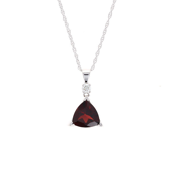 Ladies 14kt White Gold 2.05ct Garnet and 0.10cts Diamond Necklace
