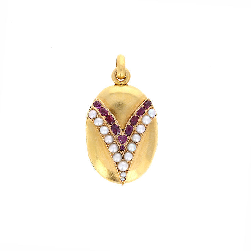 Ladies 18kt Yellow Gold 0.50cts Ruby and Pearl Antique Locket