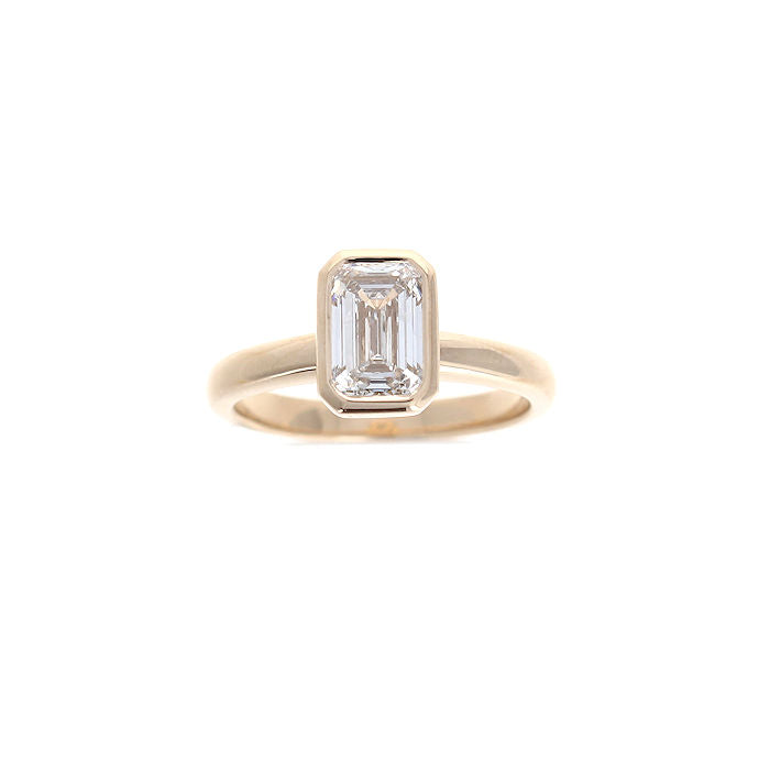 Ladies 14kt 1.33ct Emerald Cut Diamond Solitaire Engagement Ring