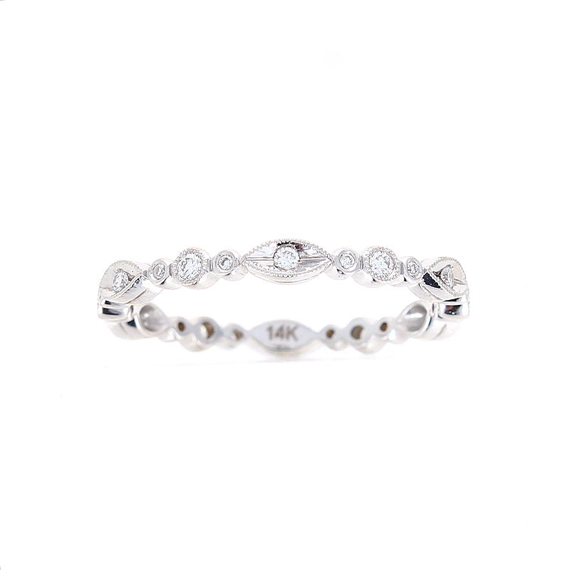 Ladies 14kt White Gold 0.17cts Diamond Wedding Band