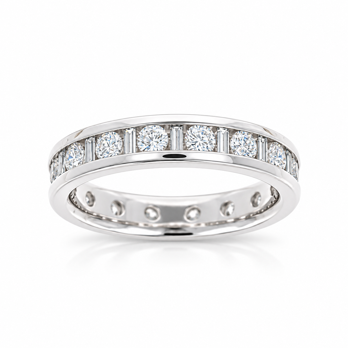 Ladies 14kt White Gold 1.50cts Round and Baguette Cut Diamond Eternity Wedding Band