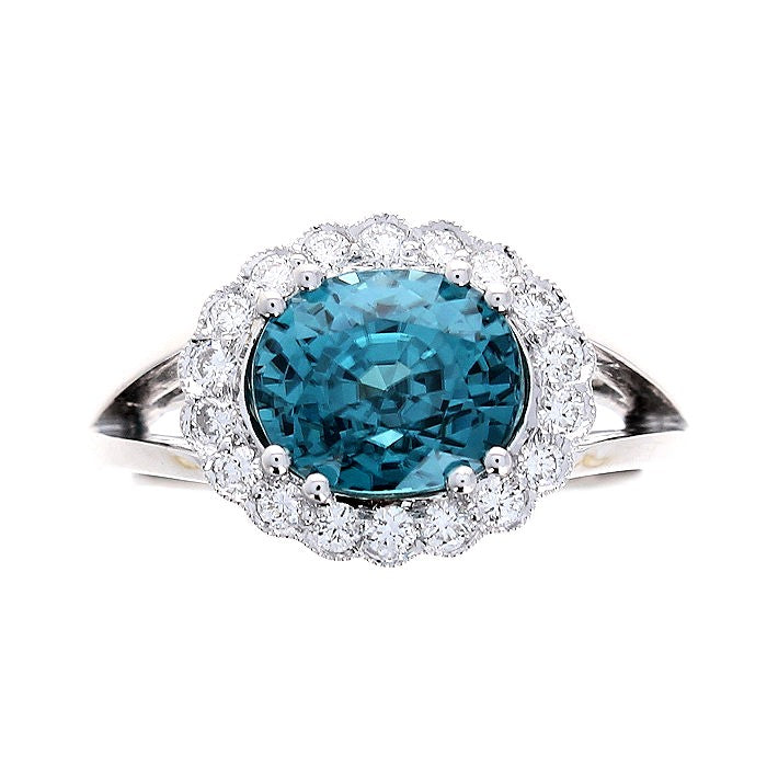 Ladies 14kt White Gold 4.66ct Blue Zircon and 0.33cts Diamond Ring