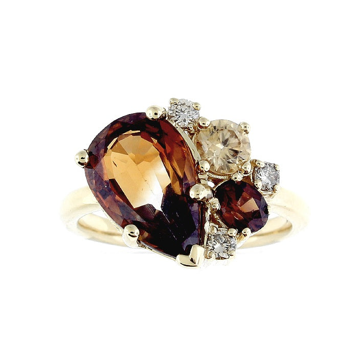 Ladies 14kt Yellow Gold Zircon and Diamond Ring