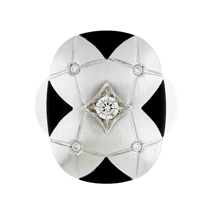 Ladies 18kt White Gold Black Onyx and 0.17cts Diamond and Onyx Ring