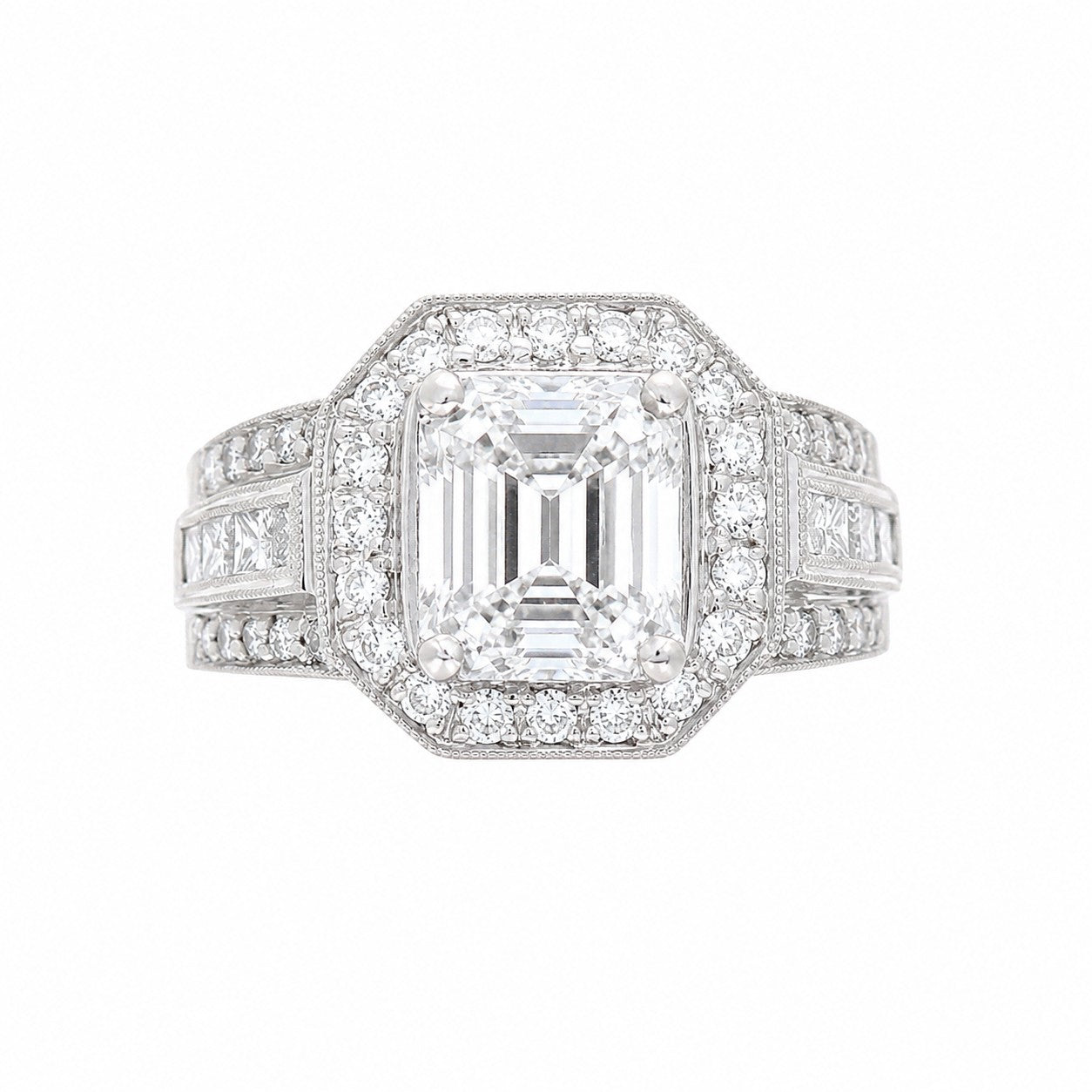 Ladies Platinum 0.42cts Round and 0.39cts Princess Cut Diamond Engagement Ring Setting