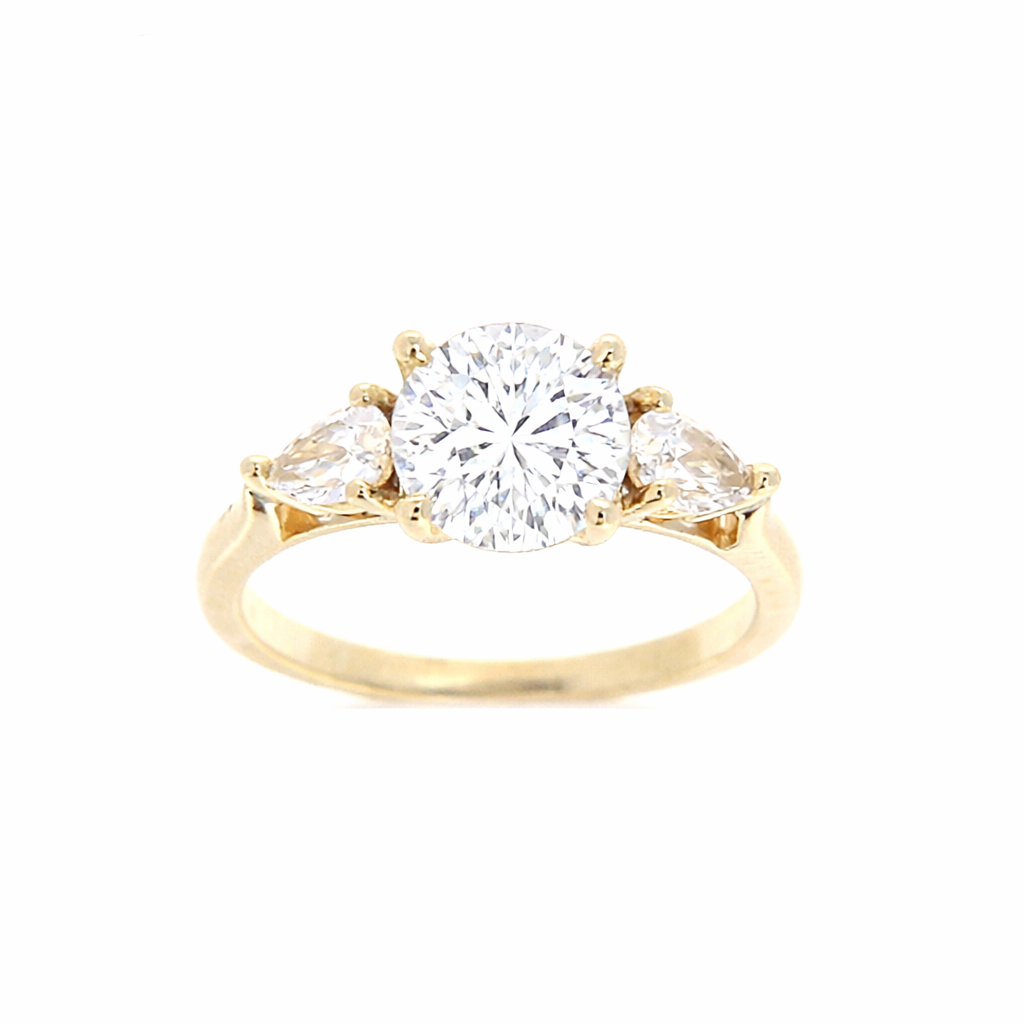 Ladies 14kt Yellow Gold 0.35cts Pear Cut Three Stone Diamond Engagement Ring Setting