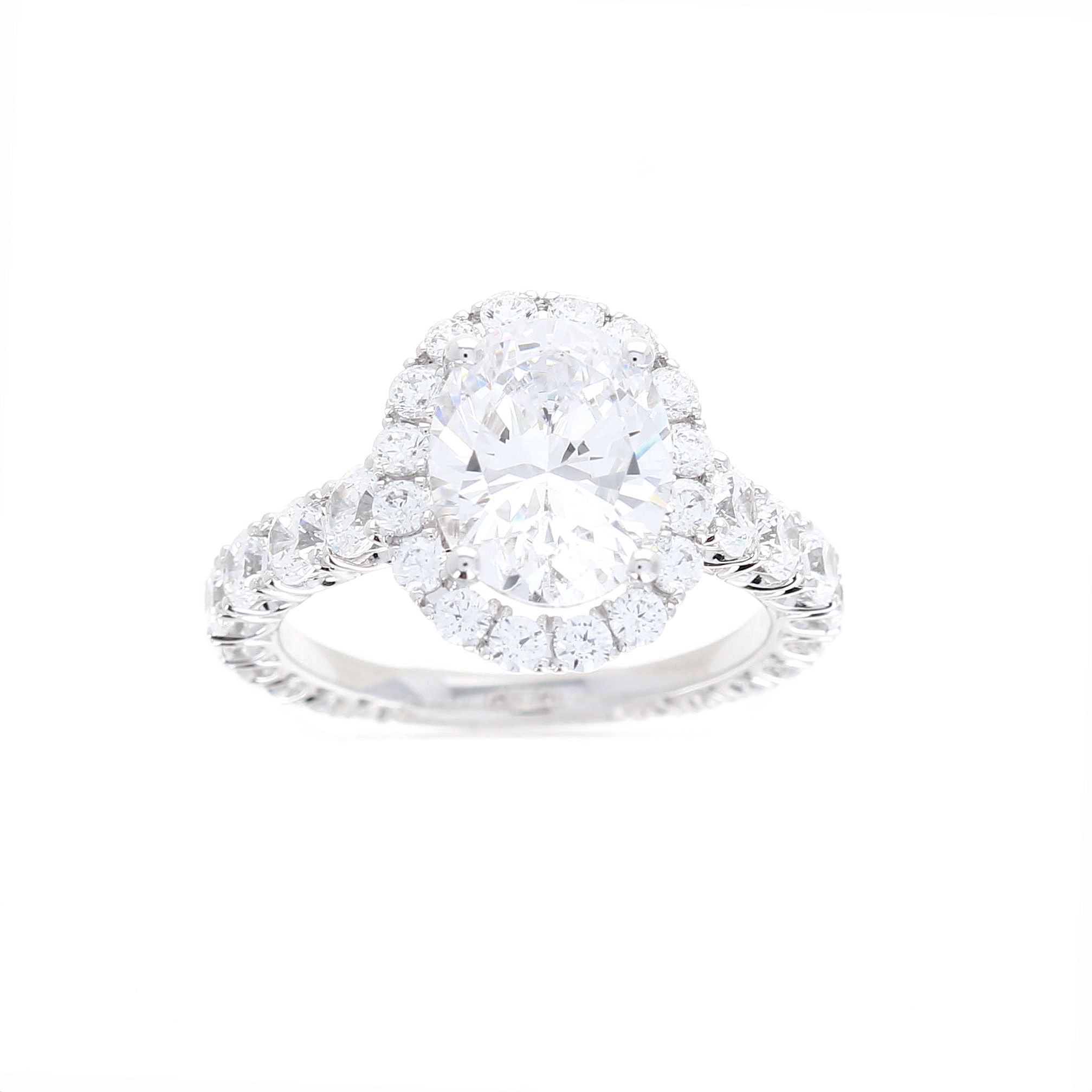 Ladies 18kt White Gold Oval Cut Diamond Engagement Ring Sample Setting By Simon G