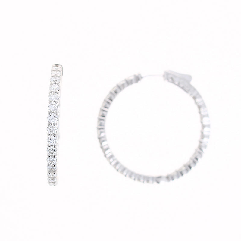 Ladies 14kt White Gold 3.20cts Diamond Hoop Earrings
