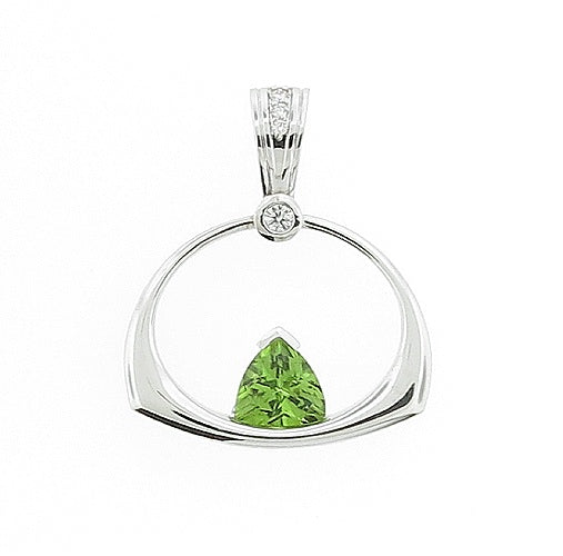Ladies 14kt White Gold 0.11ct Peridot and 0.11cts Diamond Pendant