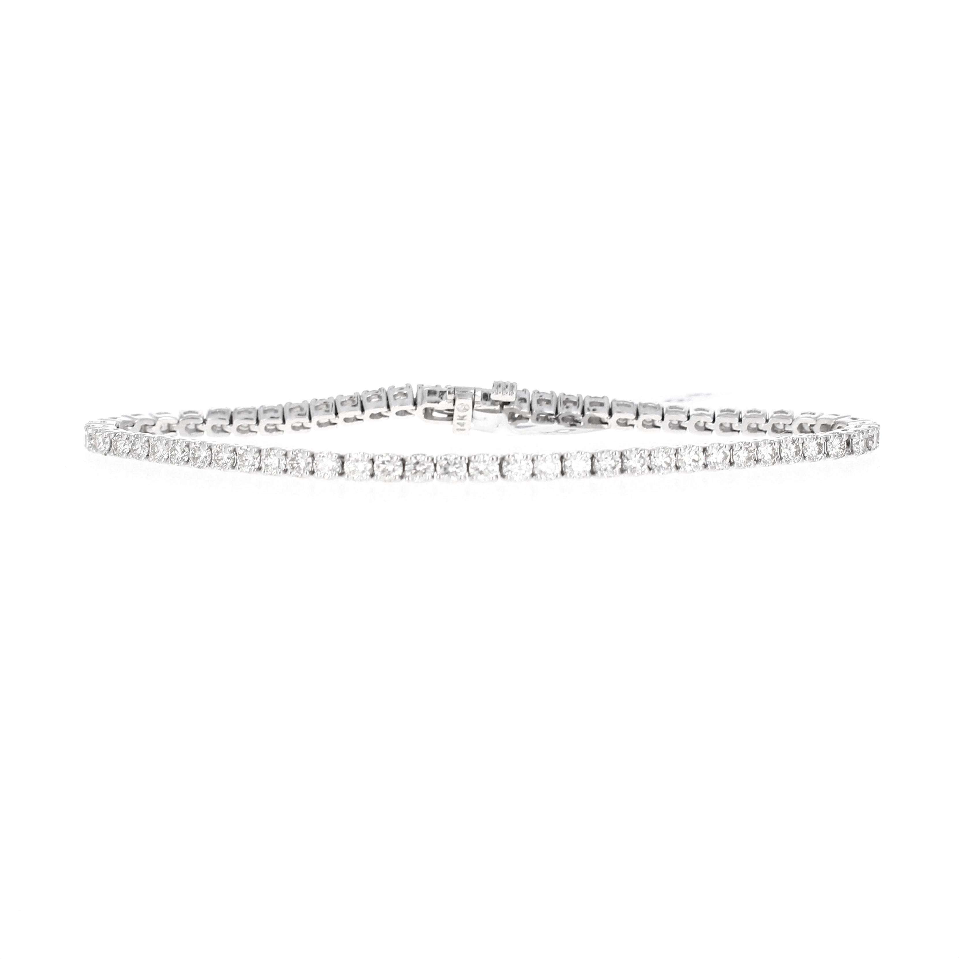 Ladies 14kt White Gold 4.05cts Diamond Tennis Bracelet