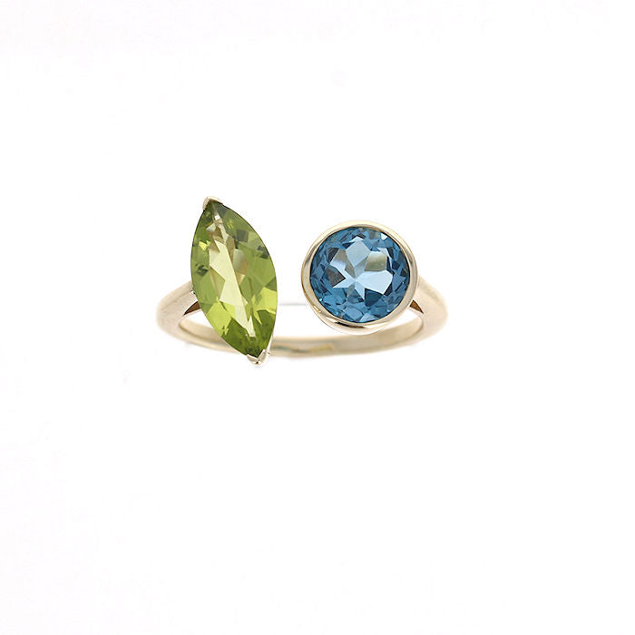 Ladies 14kt Yellow Gold 1.73ct Peridot and 1.55ct Blue Topaz Ring