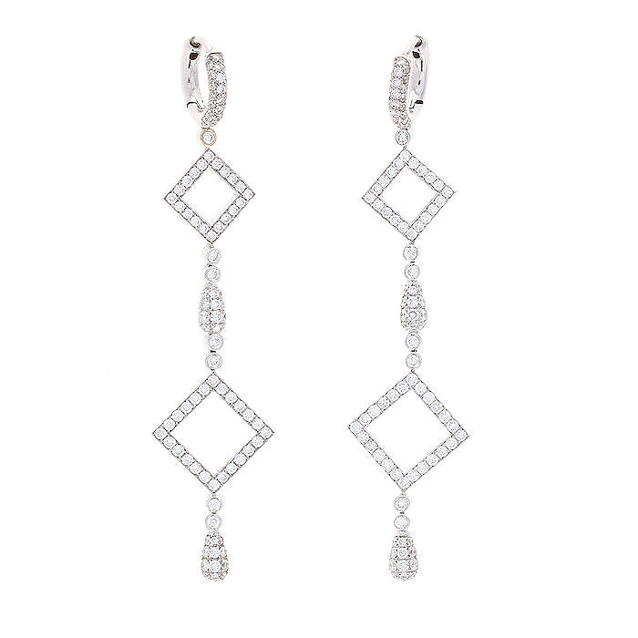Ladies 18kt White Gold 3.95cts Diamond Earrings
