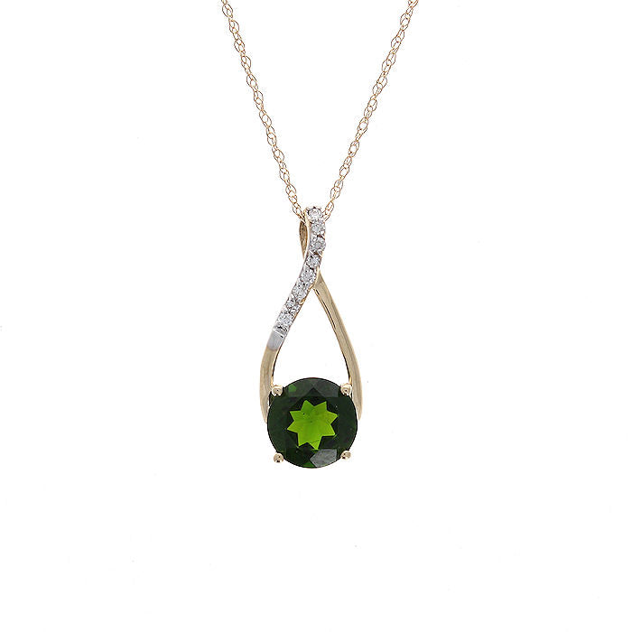 Ladies 14kt Yellow Gold 1.45ct Chrome Diopside and 0.05cts Diamond Pendant