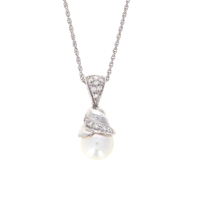 Ladies 18kt White Gold 8.65mm Pearl and 0.16cts Diamond Pendant