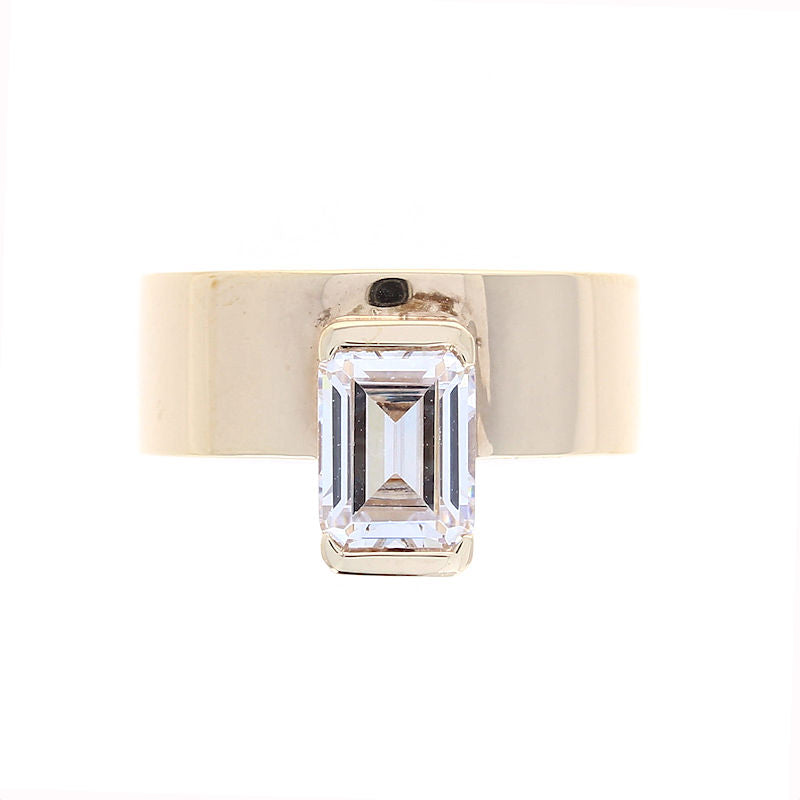 Ladies 14kt Yellow Gold Solitaire Emerald Cut Diamond Engagement Ring Sample Setting
